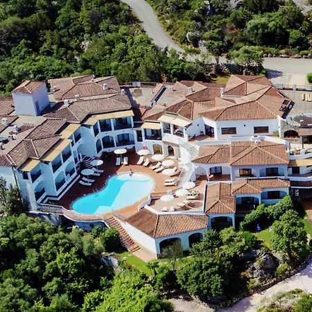 Hotel Pedra Santa Бая Сардиния Екстериор снимка